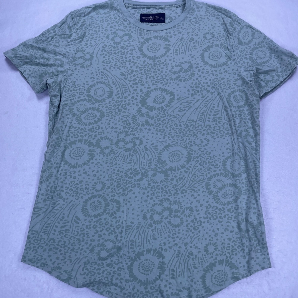 Abercrombie & Fitch Soft A&F Tee Sage Green Floral Leopard Print Shirt Large
